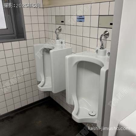 男性トイレ
