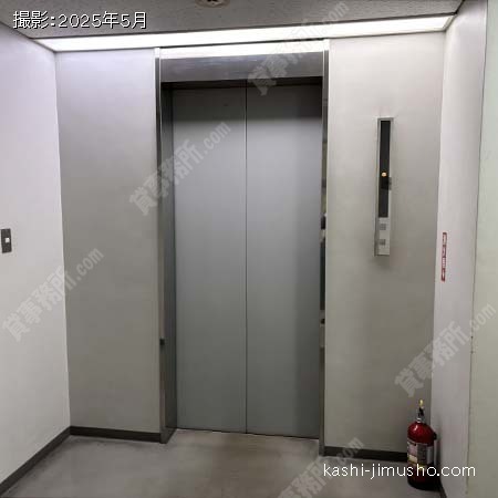 貸室階エレベーター