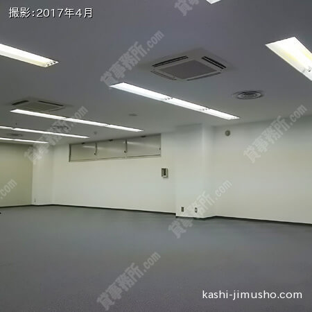 2階貸室内①
