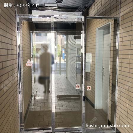 ビル入口