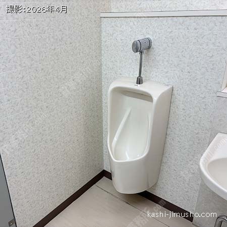 男性トイレ