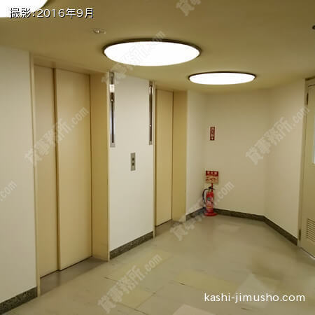 各階のエレベーターホール