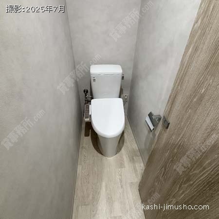 男性トイレ