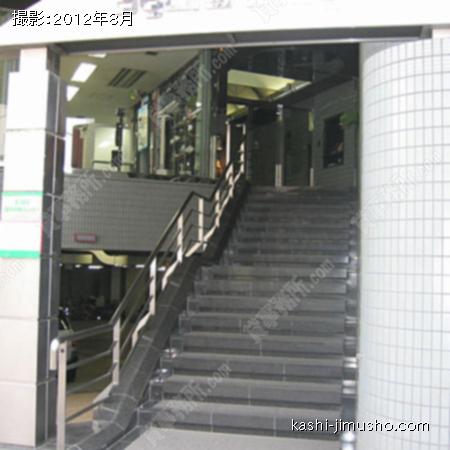  入口アプローチ