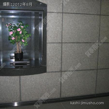 エントランス 