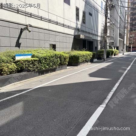 ビル前面