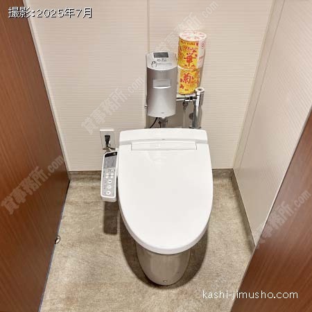 男性トイレ