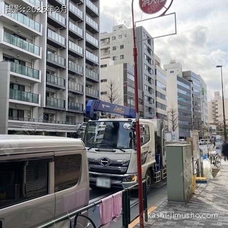 前面道路(昌平橋通り)