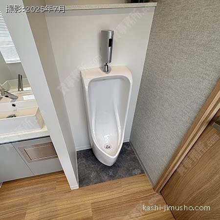 男性トイレ