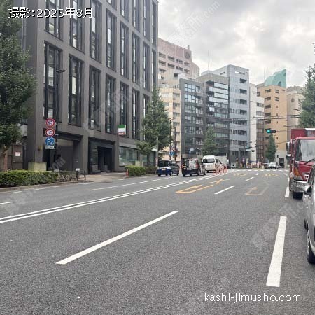 前面道路(蔵前橋通り)