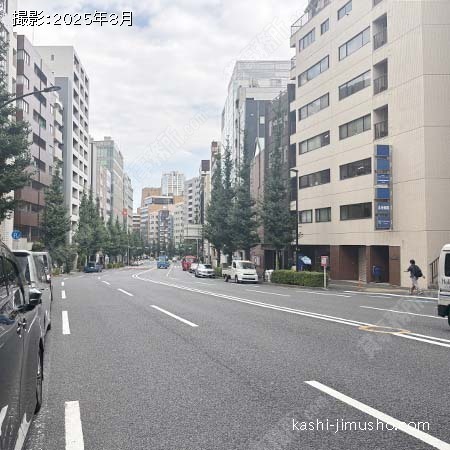 前面道路(蔵前橋通り)
