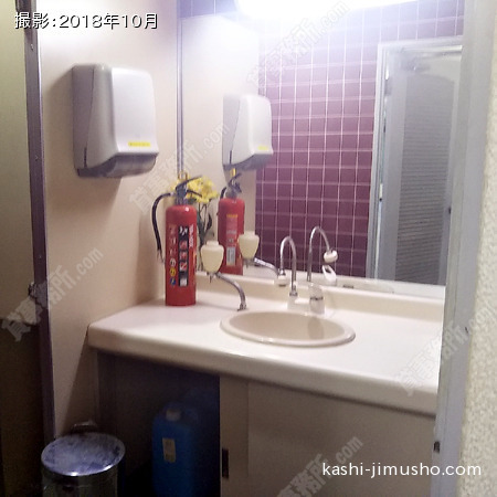 トイレ(B1階) トイレ(B1階)