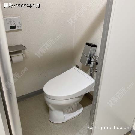 男性トイレ