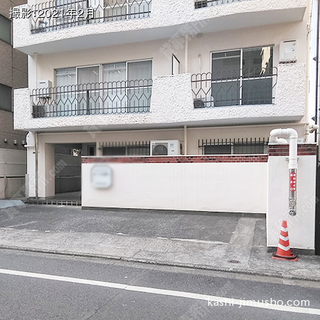 ビル正面