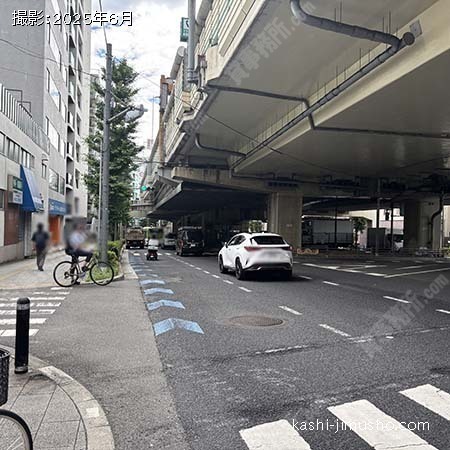 前面道路(川越街道）