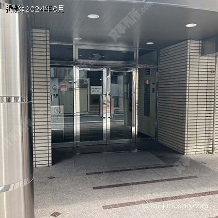 ビル入口