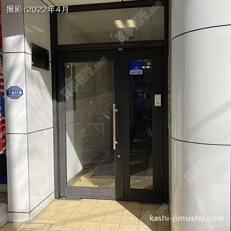ビル入口