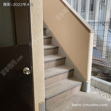 共用階段