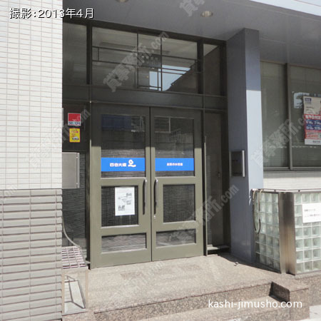 ビル入口