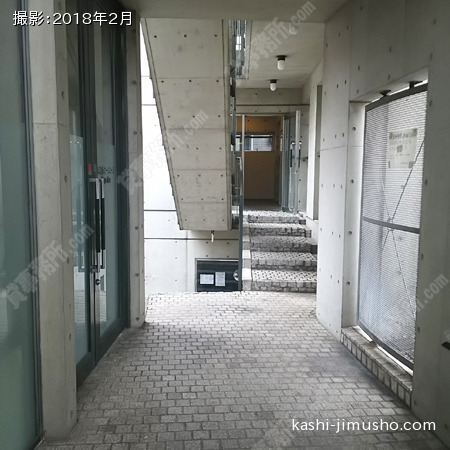 エントランスアプローチ