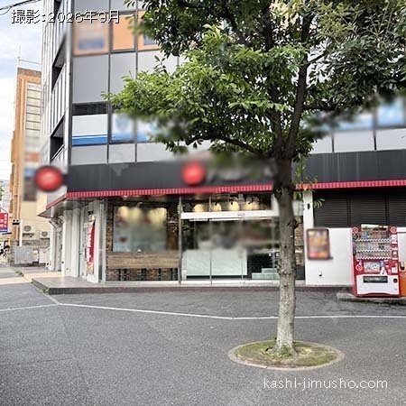 ビル前面