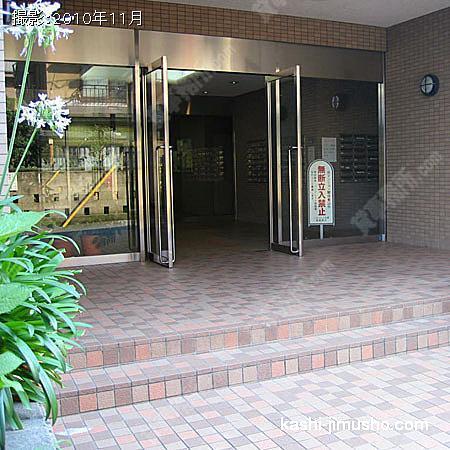 ビル入口 