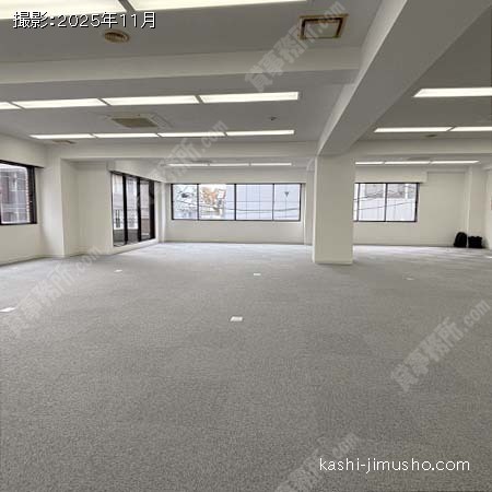 貸室内(3階) 貸室内(3階)