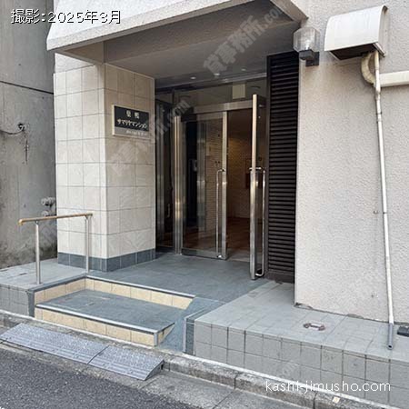 ビル入口