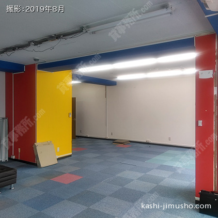 2階貸室内