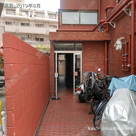ビル入口
