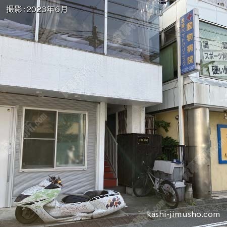ビル前面