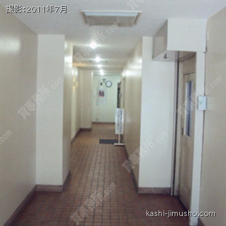 エントランスホール エントランスホール