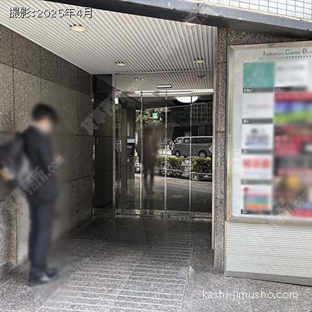 ビル入口