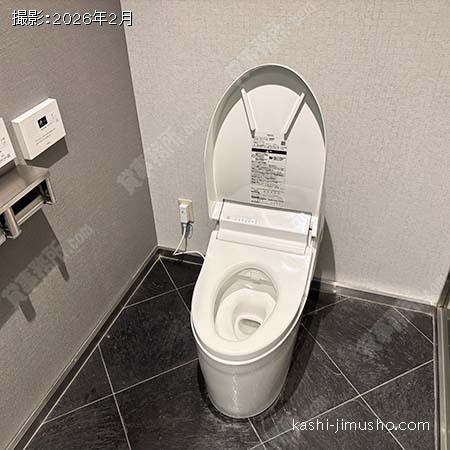 男性トイレ(地下1階)