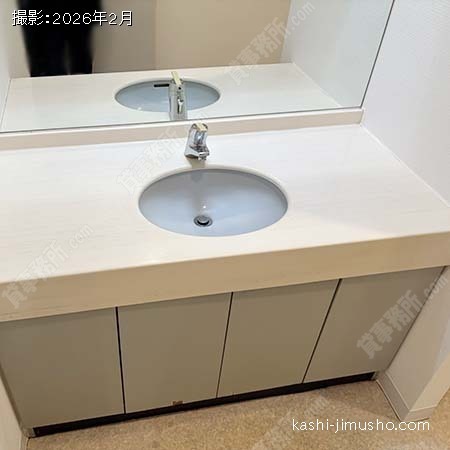 男性トイレ(4階)