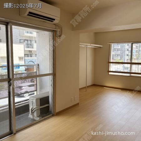 貸室内(2階211号室)