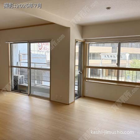 貸室内(2階211号室)