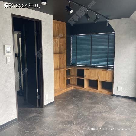 貸室内(7-8階)