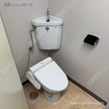 男性トイレ