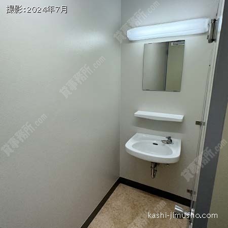 男性トイレ