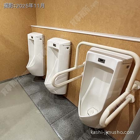 男性トイレ 男性トイレ