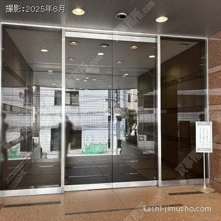 ビル入口