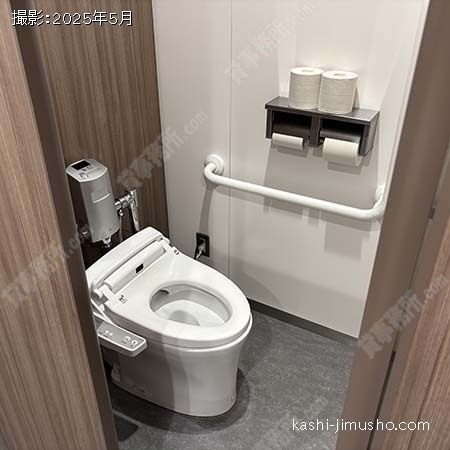 男性トイレ