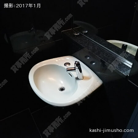 女性トイレ 女性トイレ