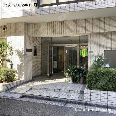 建物入口(住居区画)