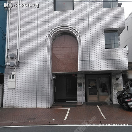 ビル前面