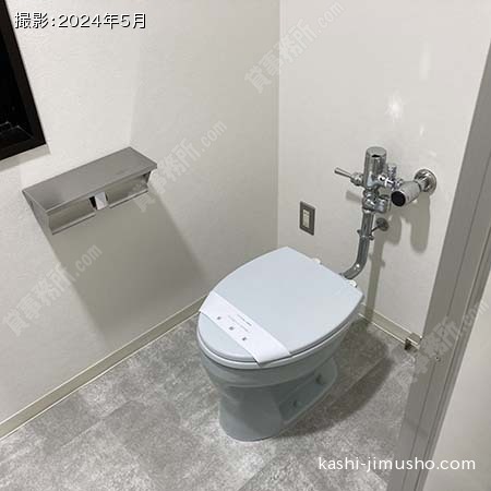 男性トイレ