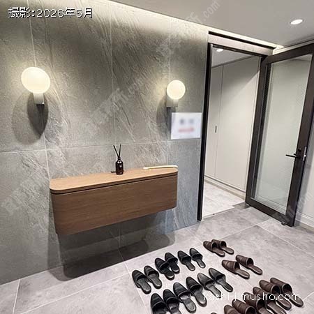 貸室入口 貸室入口