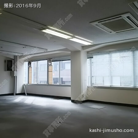 ４階貸室内①