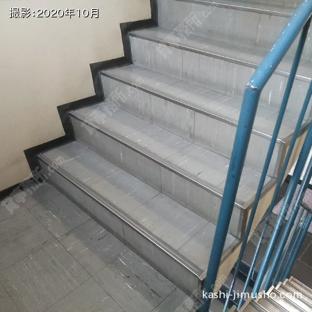共用階段
